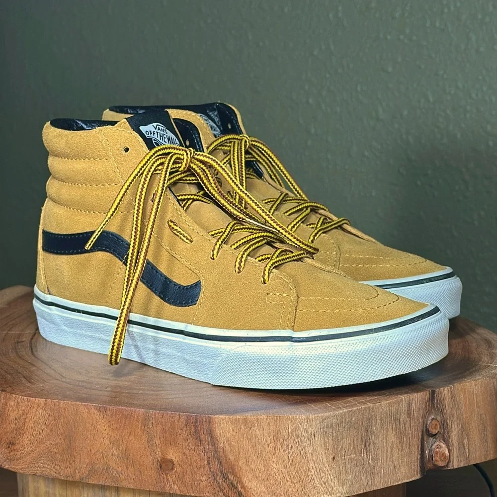 VANS Suede Sk8-Hi Skate Shoe - Wheat / Black - Picture 1 of 16